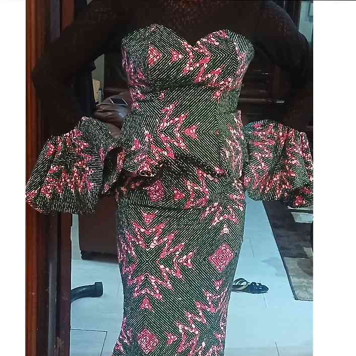 Ensemble haut jupe wax femme chic en dentelle