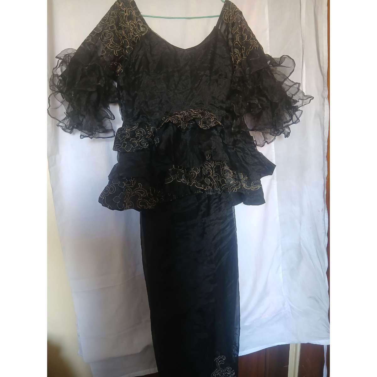 Ensemble femme dentelle tulle chic et organza élégant soirée ou cérémonie