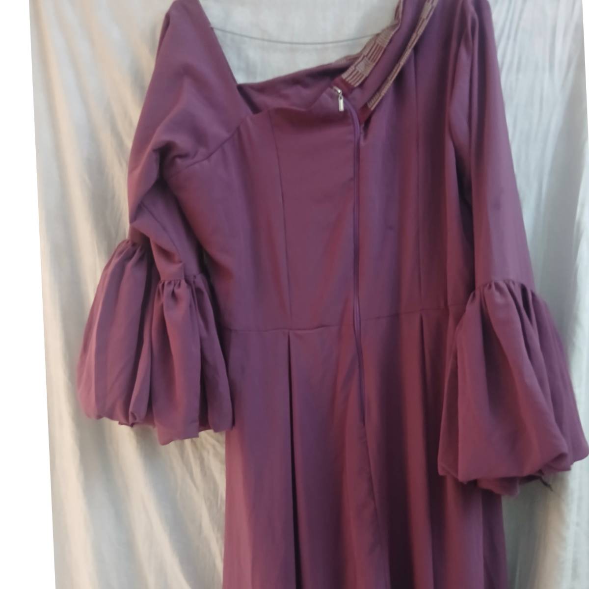 Robe femme coton pagne tissé chic, longue élégante, col asymétrique