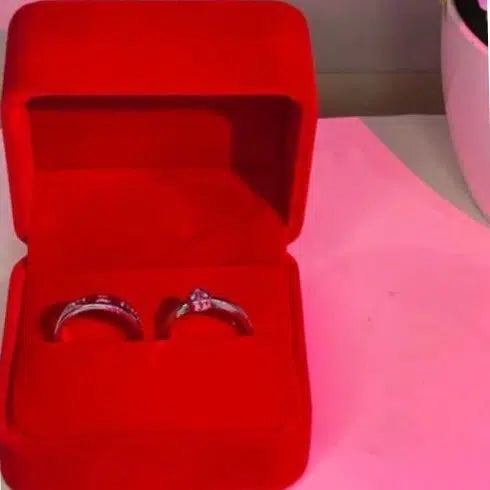 Bagues de couple en argent assorties – Coffret romantique duo élégant