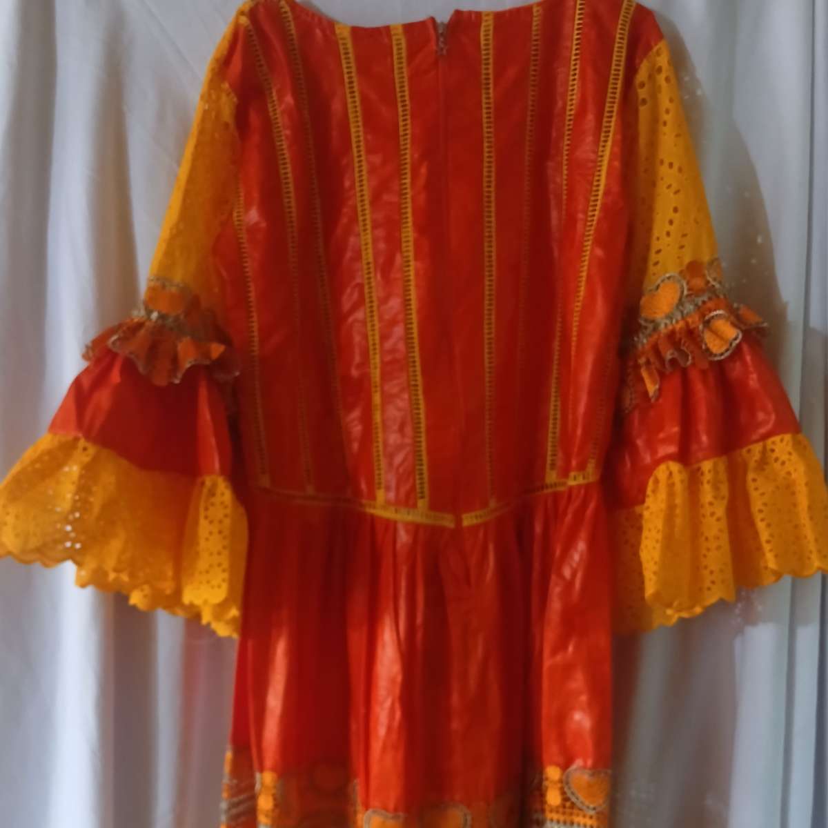 Robe bazin orange femme brodée, élégante cérémonie ou soirée grande taille